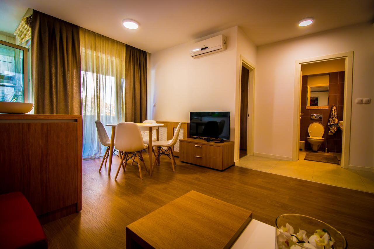 Top Trio Residence Bucharest Exterior photo